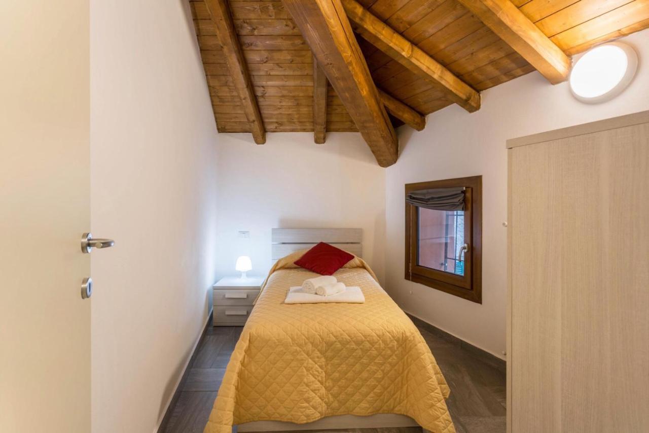 Cottage Giulia อาร์เจโญ ภายนอก รูปภาพ